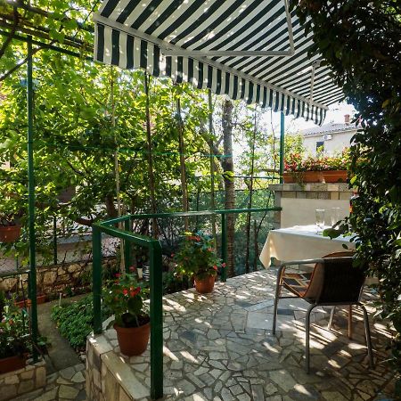 Cozy Studio With Private Terrace Barac Crikvenica Extérieur photo