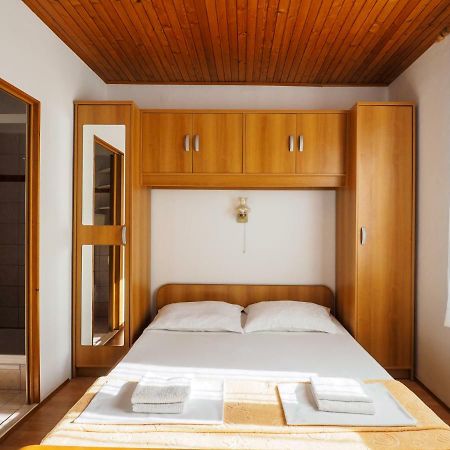 Cozy Studio With Private Terrace Barac Crikvenica Extérieur photo