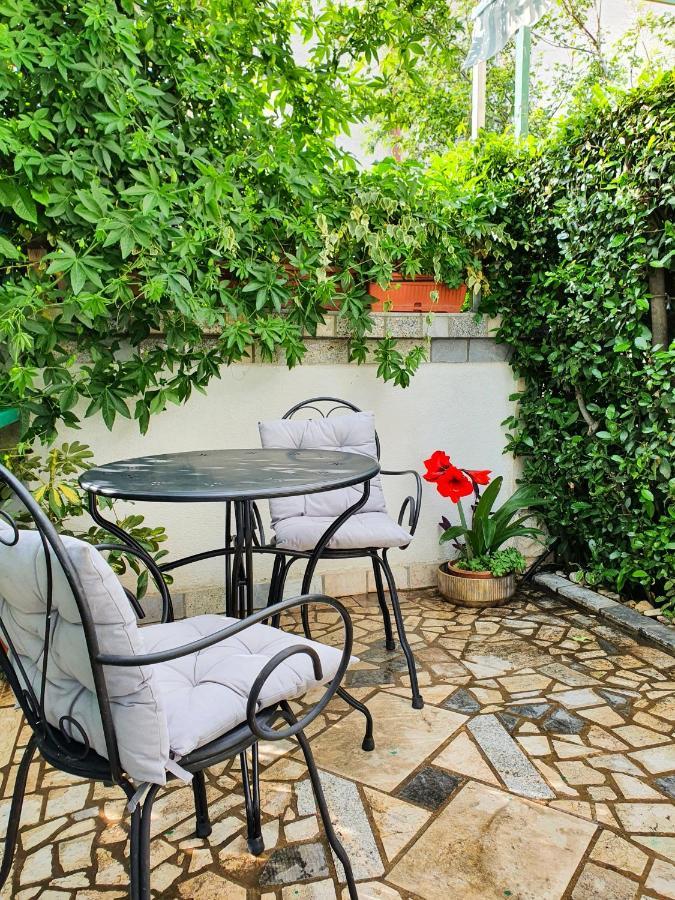 Cozy Studio With Private Terrace Barac Crikvenica Extérieur photo